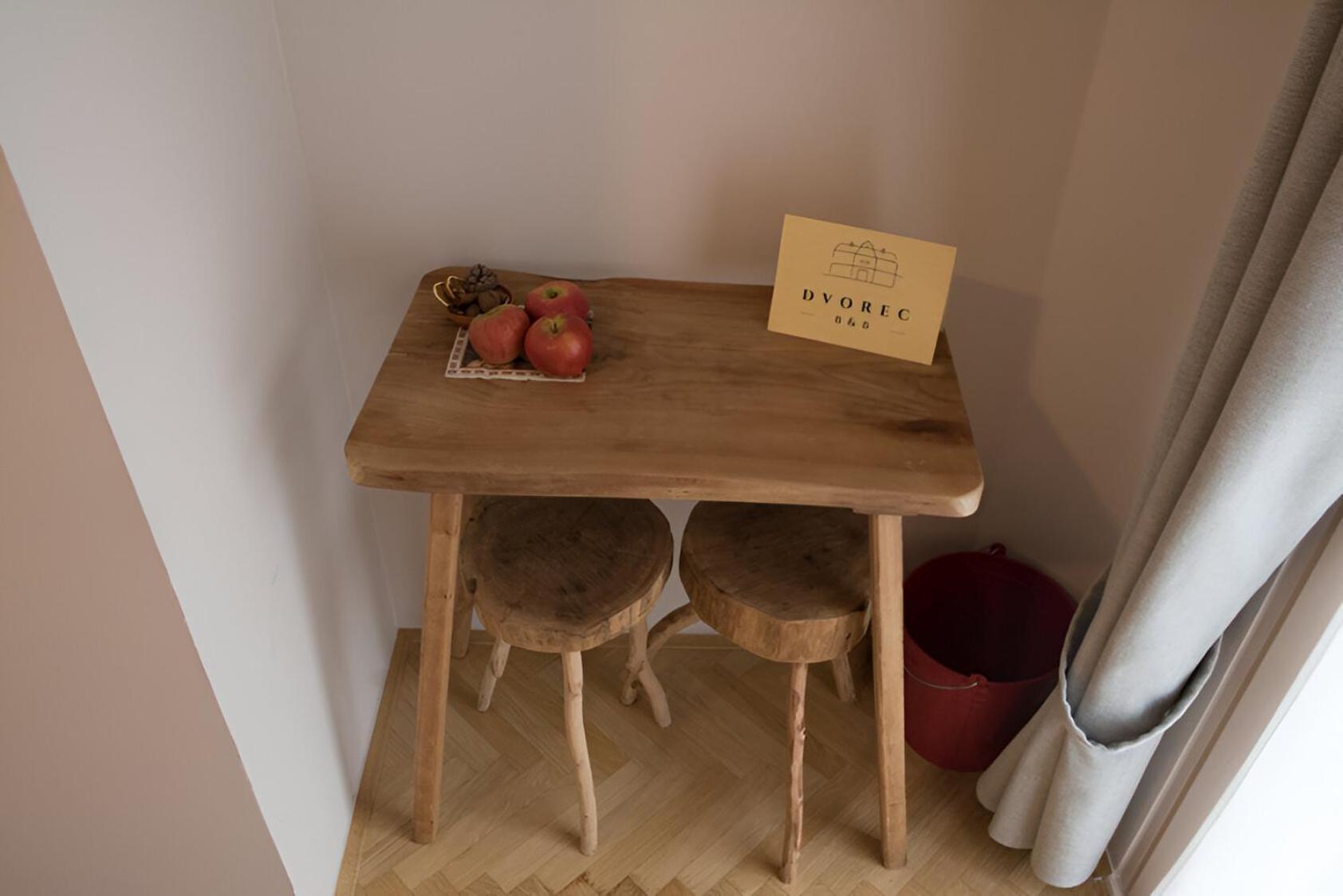Bed & Breakfast Dvorec Petrovce Экстерьер фото