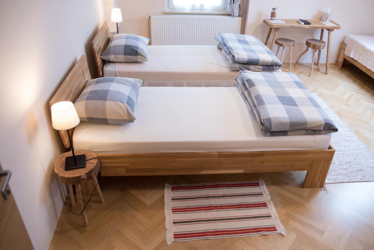 Bed & Breakfast Dvorec Petrovce Экстерьер фото