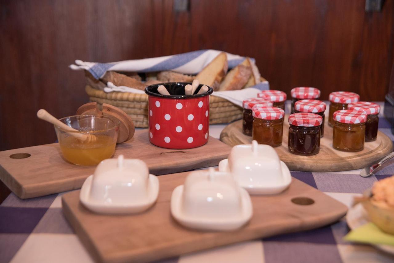 Bed & Breakfast Dvorec Petrovce Экстерьер фото